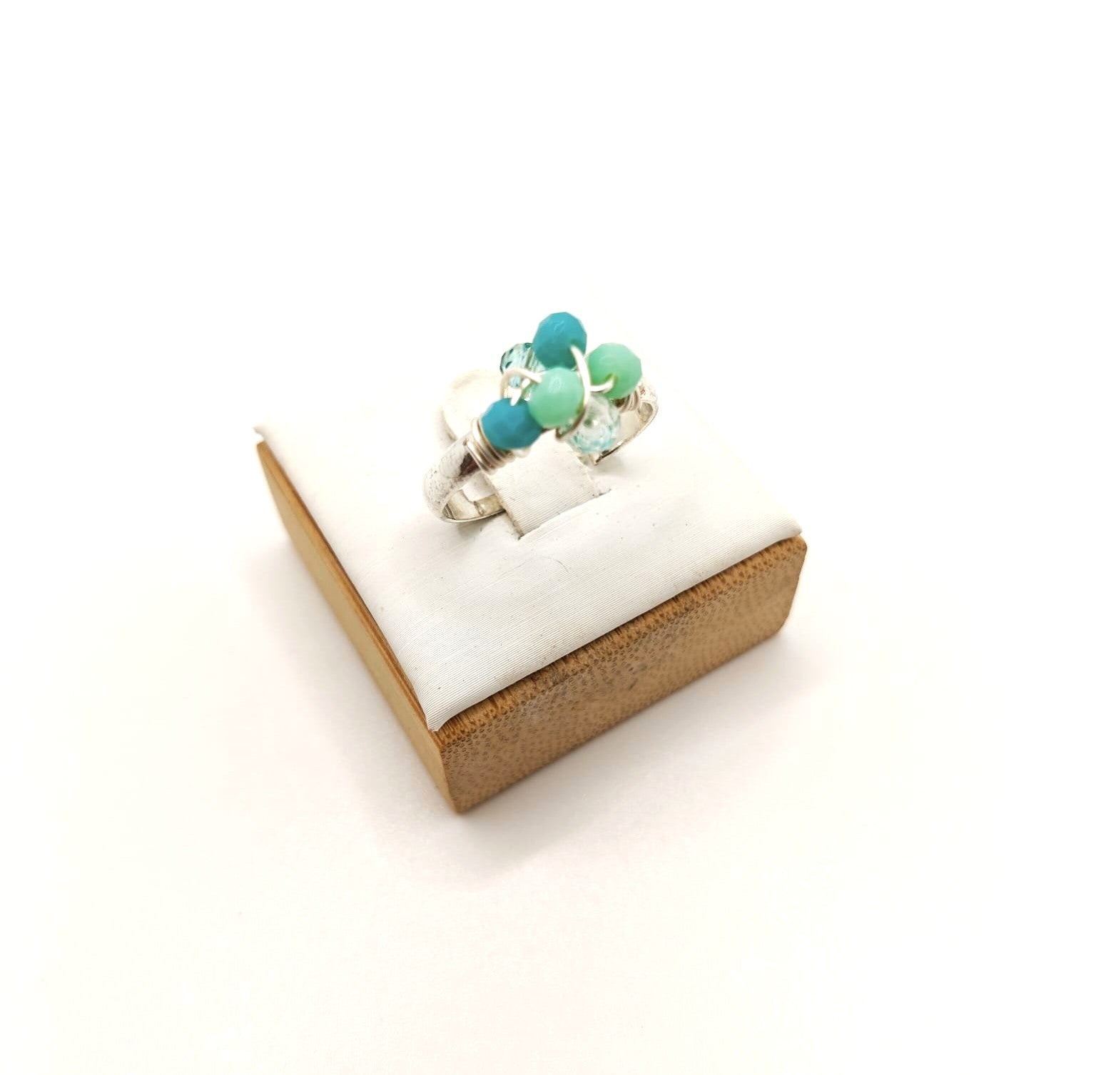 Cute dainty ring