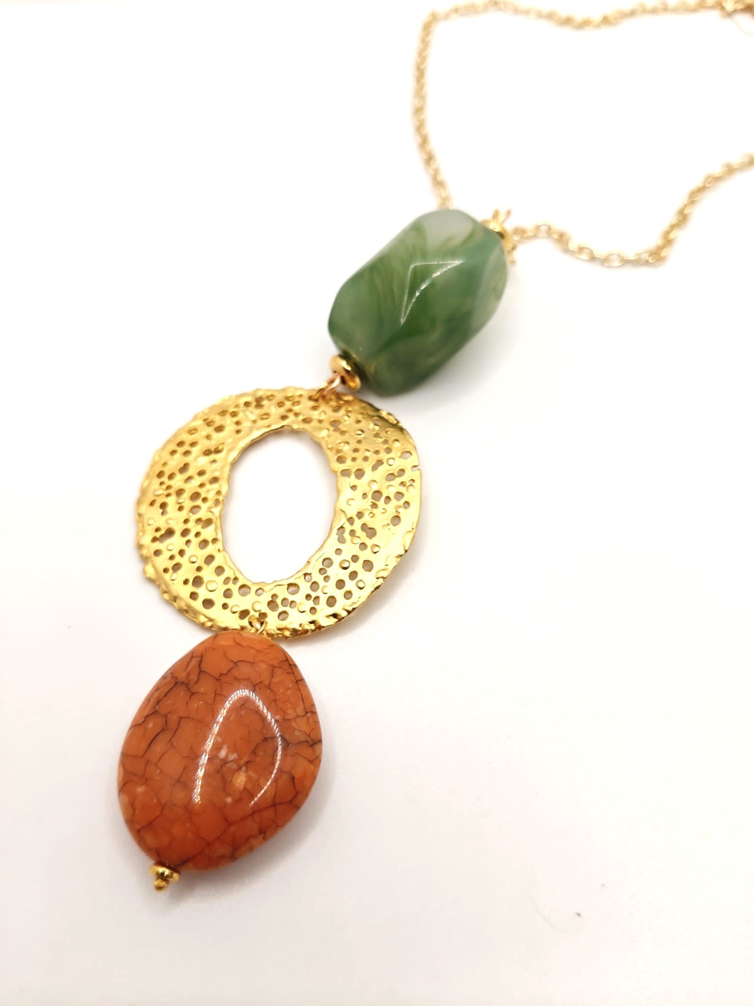 Contemporary pendant necklace