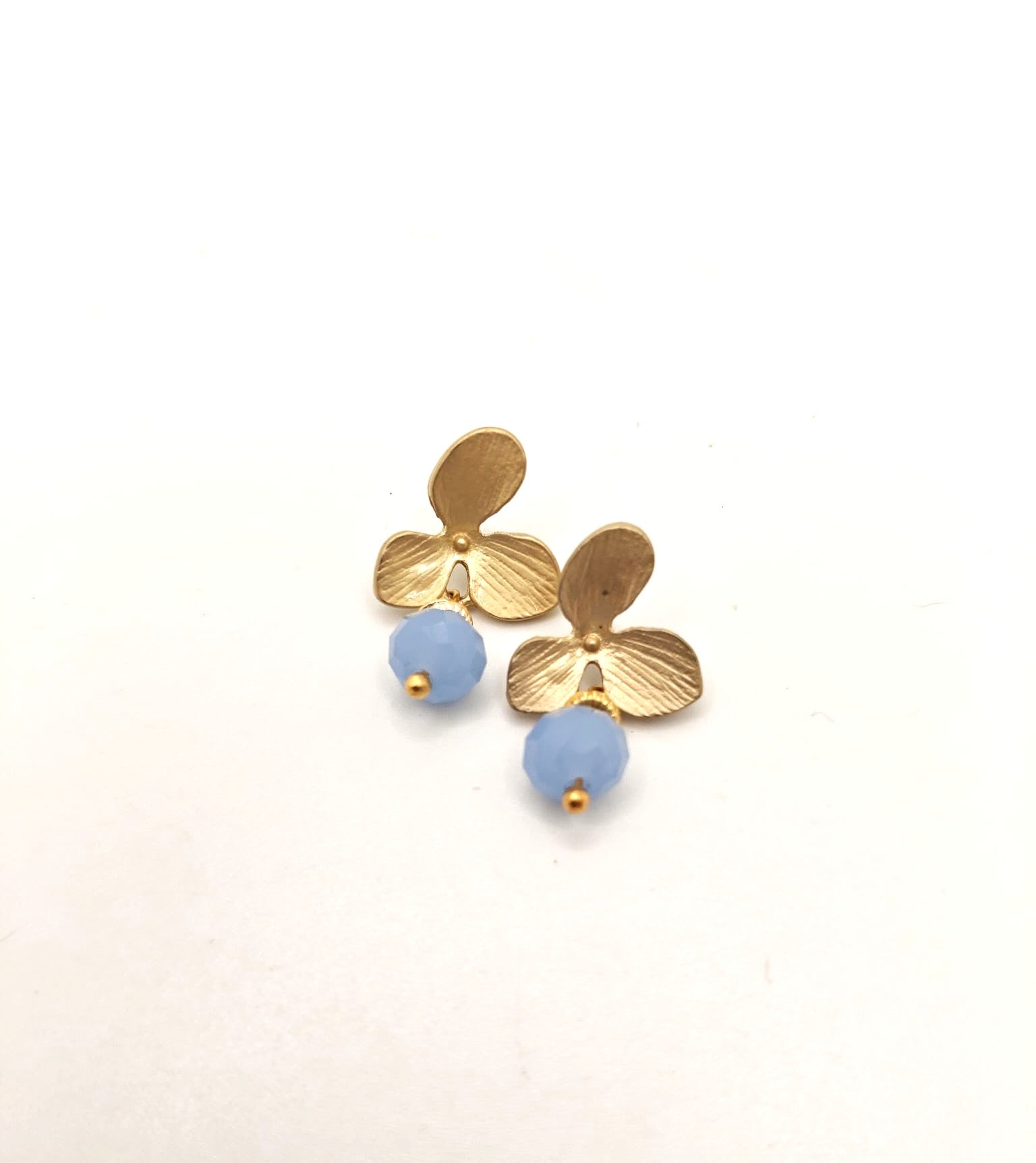 Pretty floral earrings