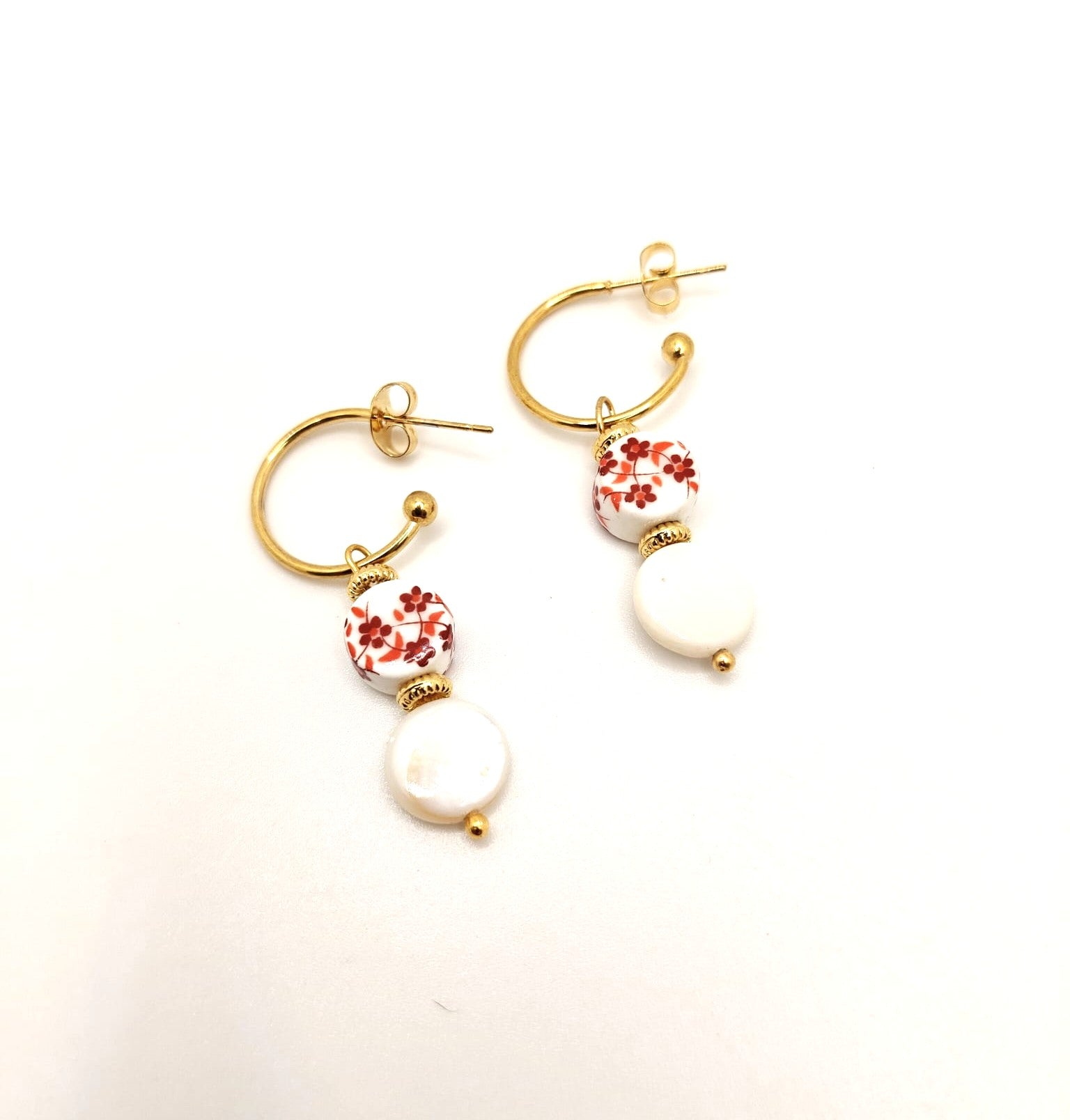 Floral beauty mother of pearl ceramic hoop earrings