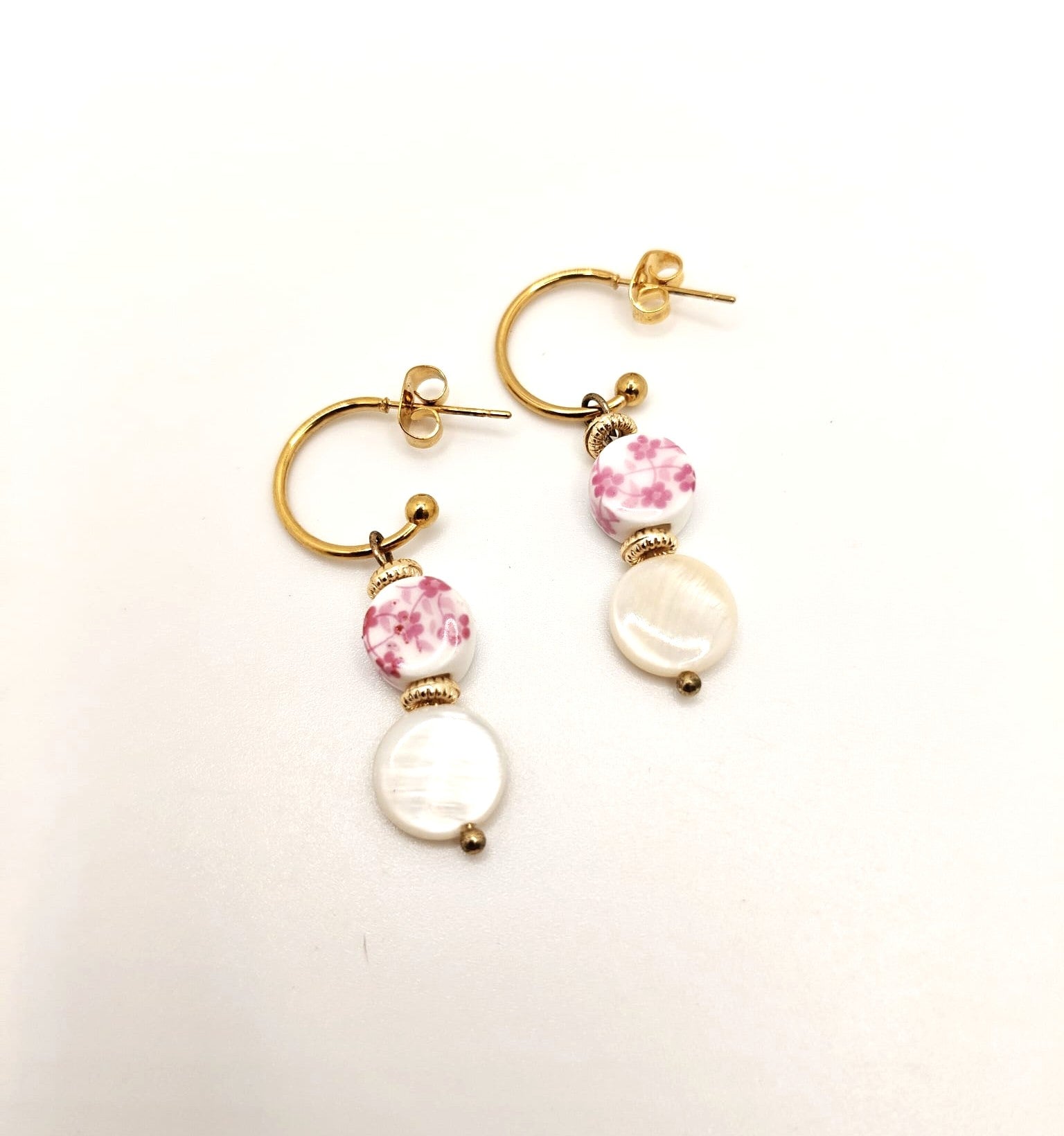 Floral beauty mother of pearl ceramic hoop earrings
